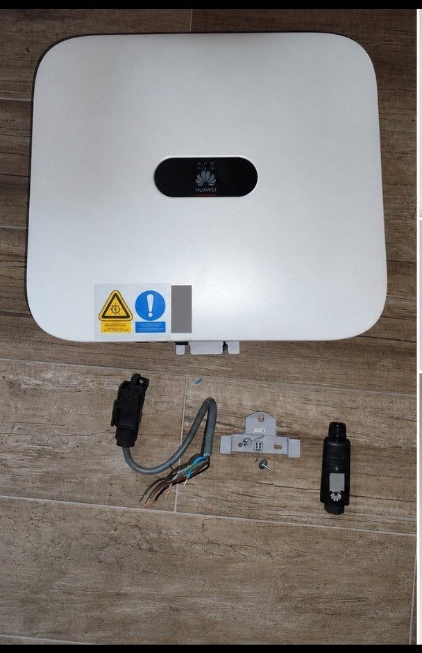 Huawei SUN2000-6KTL-M1 hybride omvormer 6 kW – 3-fase, Ophalen, Zo goed als nieuw