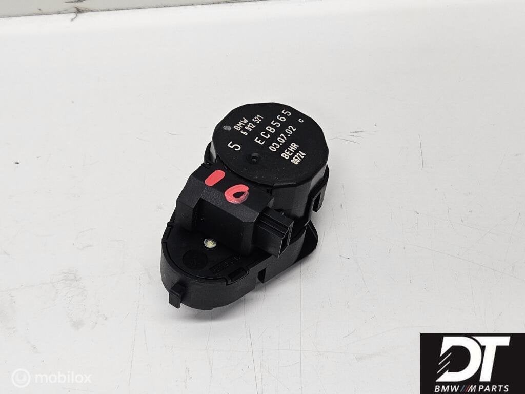 Kachelklepmotor BMW 3-serie E46 ('98-'05) 64116934821, Gebruikt, Ophalen of Verzenden, BMW, BMW