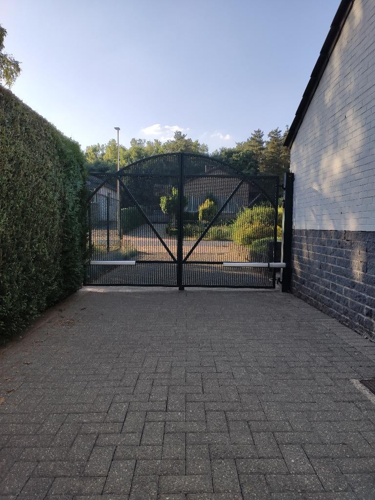 Tweedelige automatische draaipoort, Tuin en Terras, Overige Tuin en Terras, Gebruikt, Ophalen