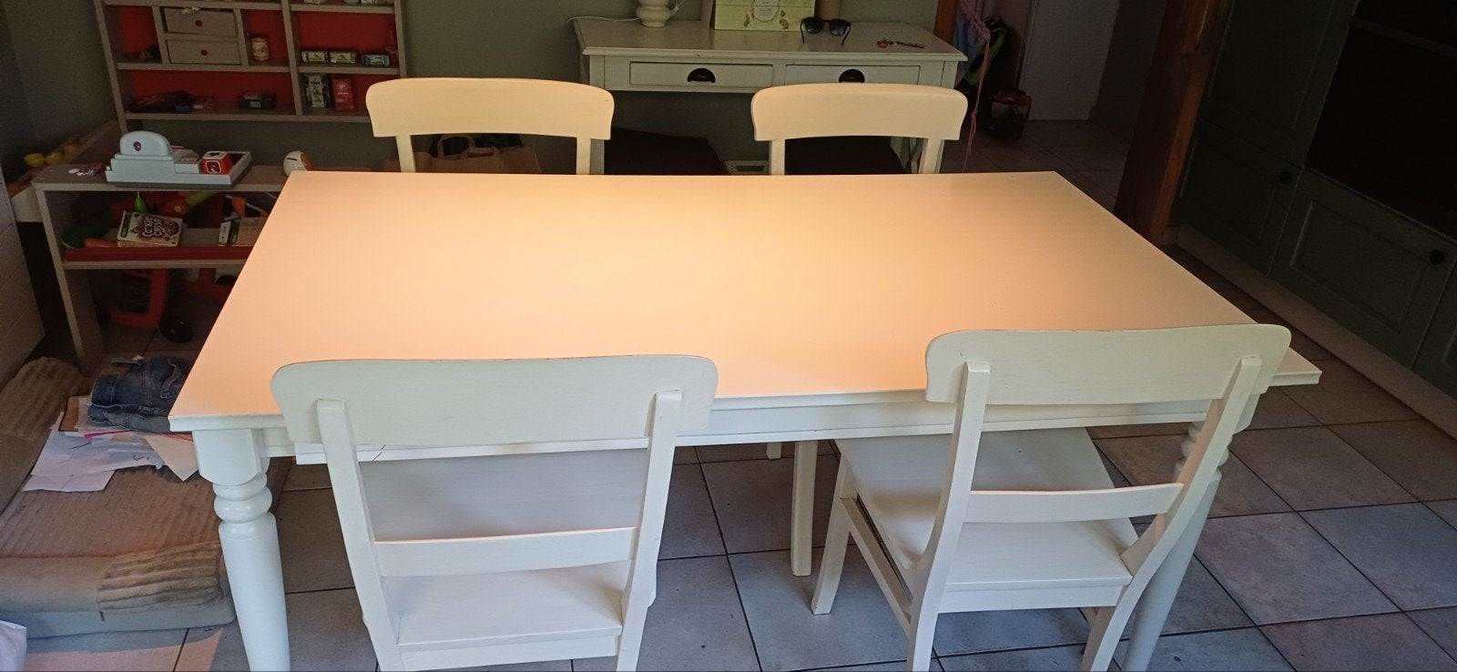 GRATIS af te halen: Keuken-/eettafel met 4 stoelen, Huis en Inrichting, Ophalen