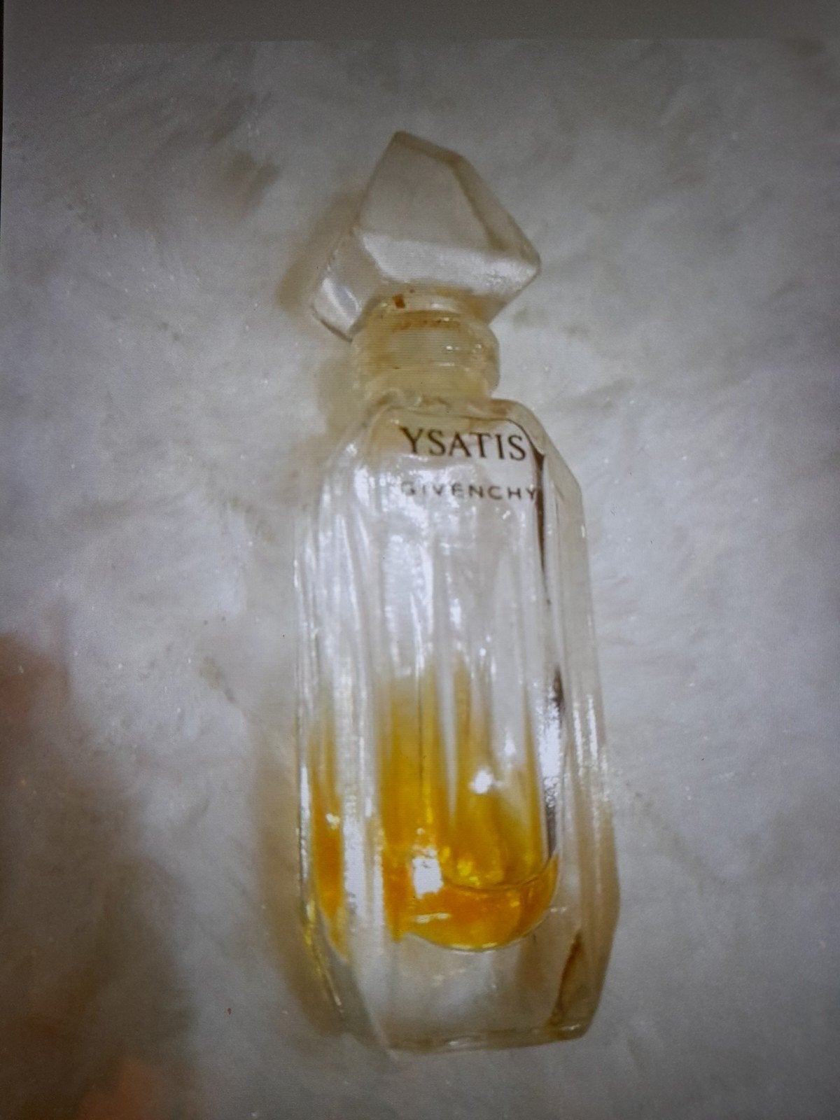 Miniature "Vintage" Ysatis de Givenchy  pratiquement vide, Enlèvement ou Envoi, Neuf, Miniature