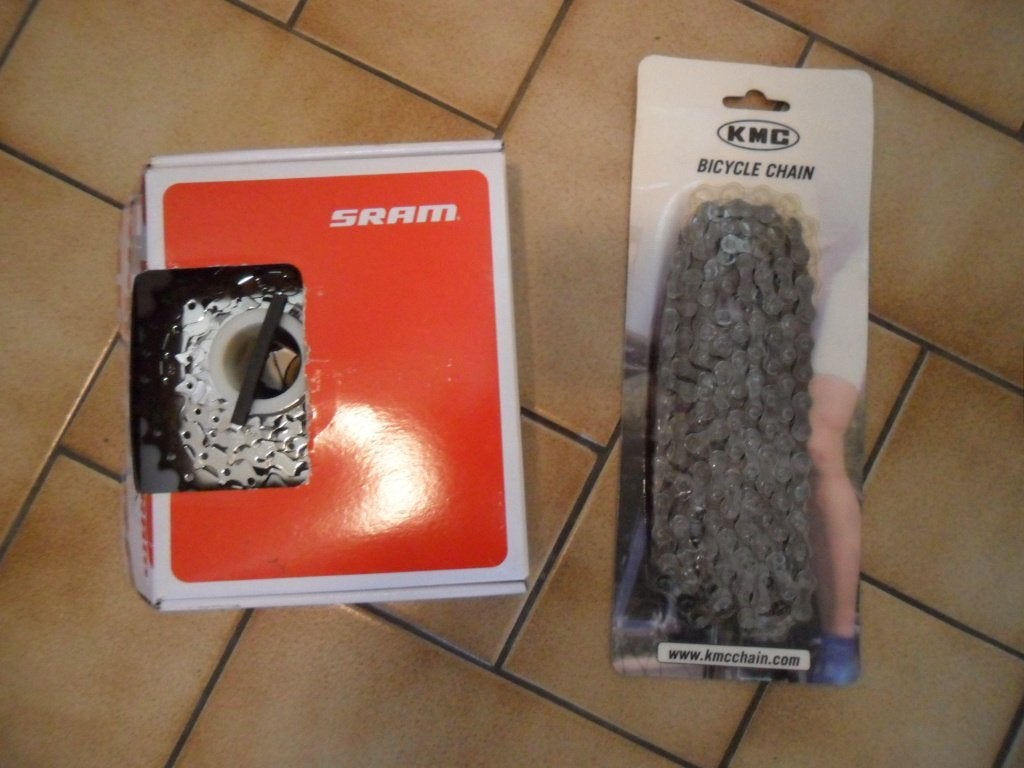 *neuf* Cassette 7V + Chaine 7V SRAM, Vélos & Vélomoteurs, Neuf, Acier, Enlèvement, SRAM