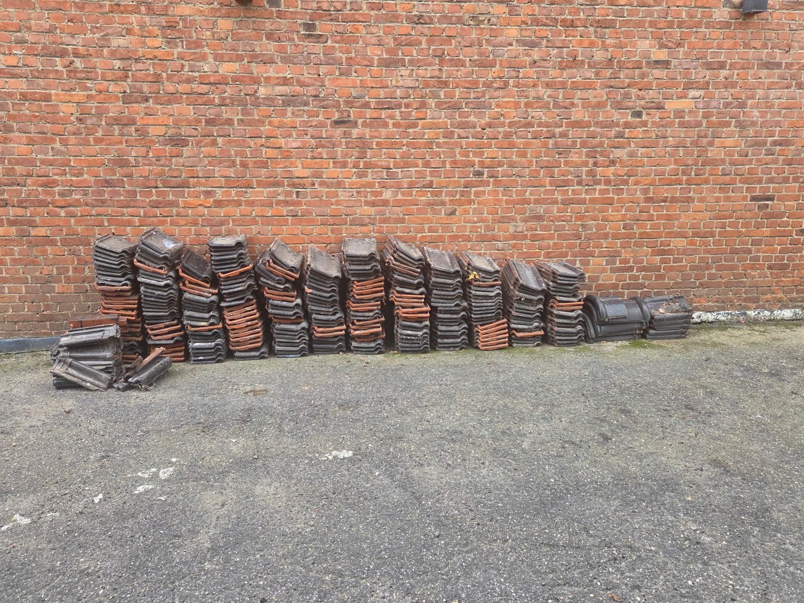 dakpannen merk pottelberg kleur zwart, Doe-het-zelf en Bouw, Ophalen, Gebruikt, Steen of Klei, Zwart