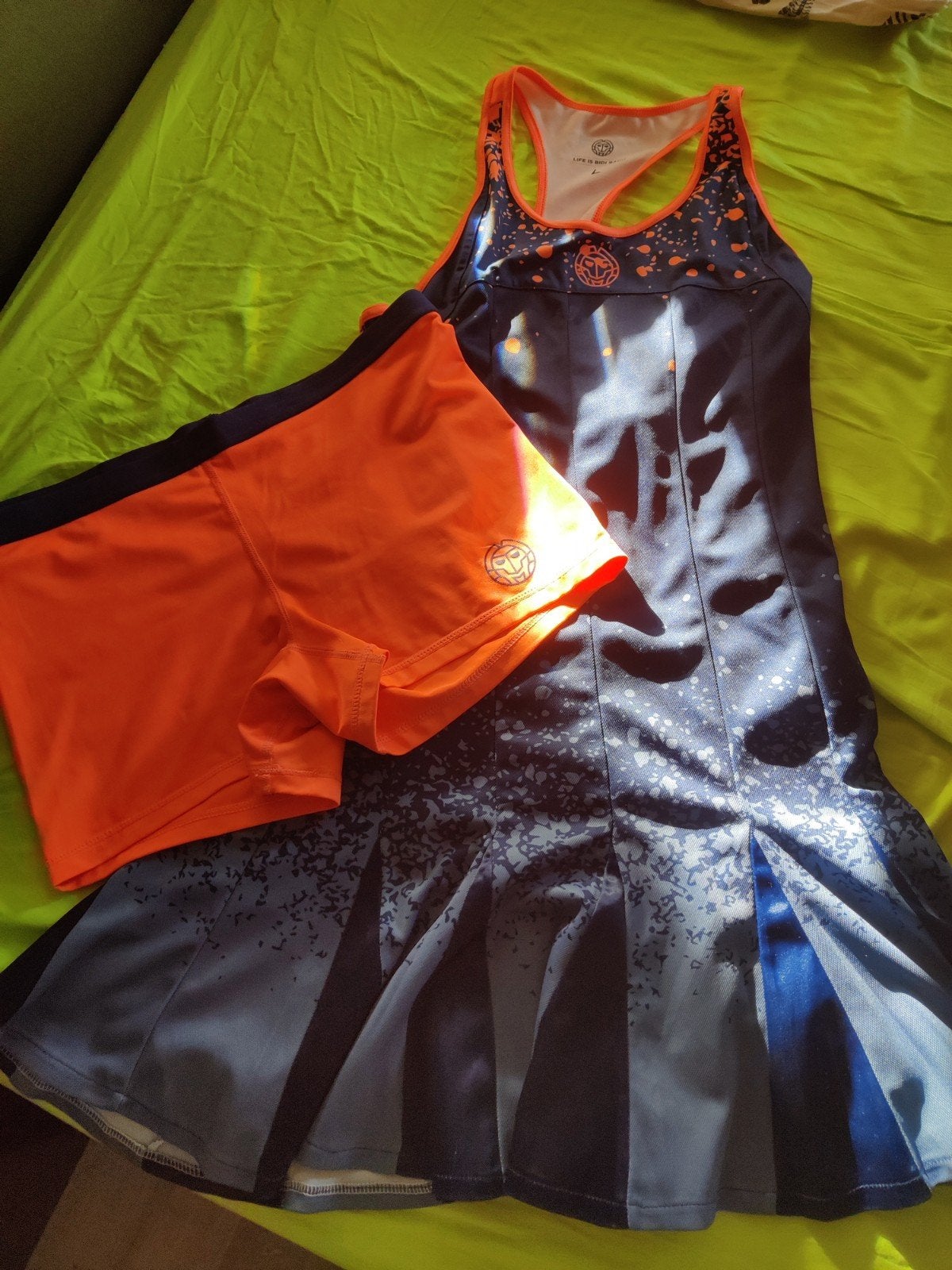 tennis kleedje met shortje Bidi Badu maat L, Ophalen, Blauw, Maat 42/44 (L), Zo goed als nieuw