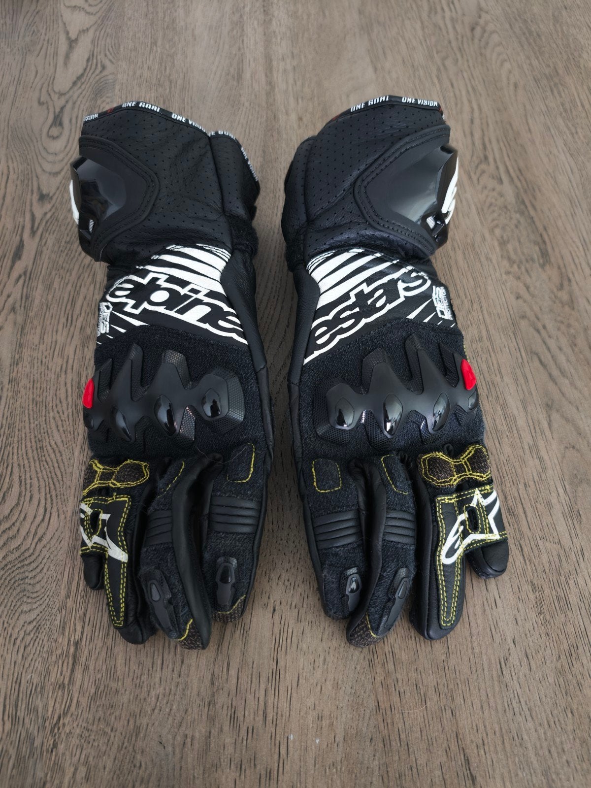 Alpinestars gp tech V2 maat L, Motoren, Ophalen, Tweedehands, Handschoenen, Alpinestars