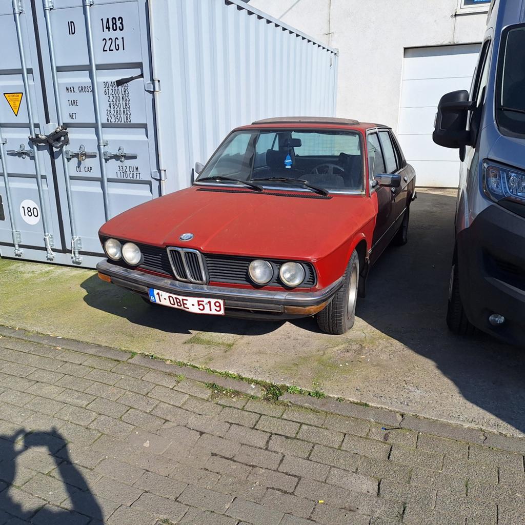 BMW 518 E12, Particulier, Te koop
