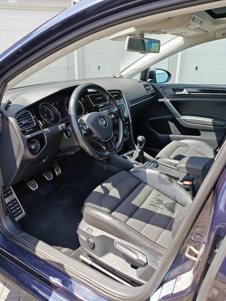 Volkswagen Golf 2.0 TDI BMT Highline ~Option complète, Autos, Entretenue par le concessionnaire, 5 portes, 4 cylindres, Bleu