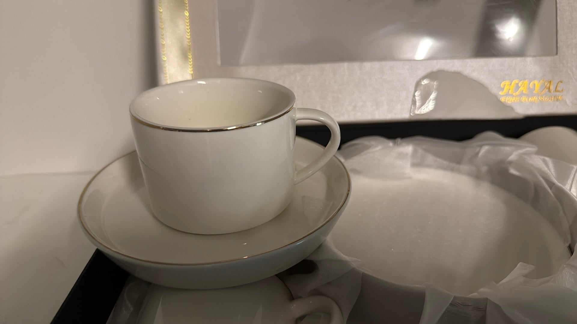 Service à café en porcelaine fine « Hayal » – Neuf,, Enlèvement ou Envoi, Comme neuf, Porcelaine