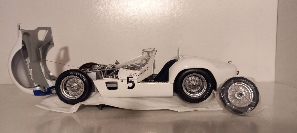 1/18 Maserati Tipo 61 Gurney / Moss 1000 km Nürburgring 1960, Enlèvement ou Envoi, Neuf, Voiture, MiniChamps