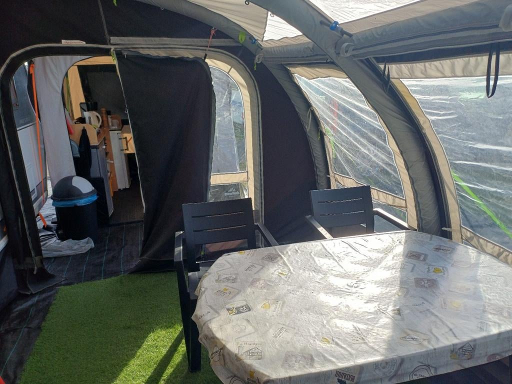 Opblaas  tent  voor mobilhome of caravan 1x gebruikt, Caravans en Kamperen, Ophalen