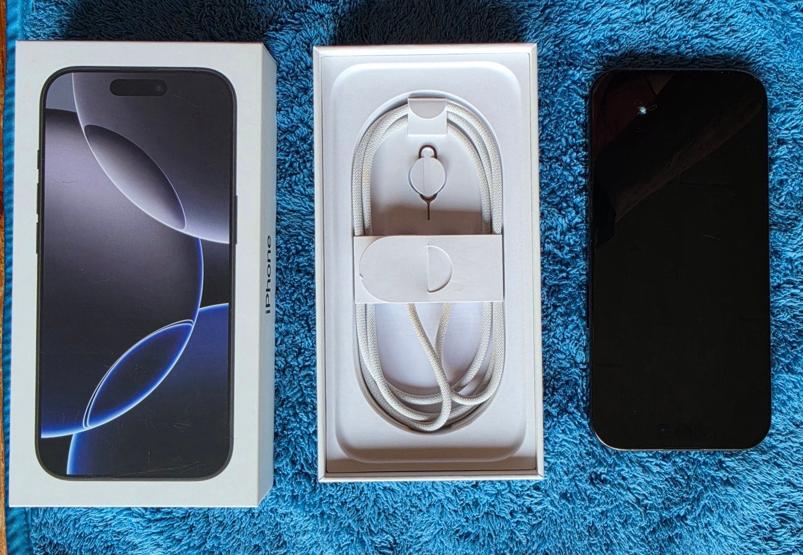 Iphone 16 Pro 256GB Black Titan, Télécoms, Téléphonie mobile | Apple iPhone, Enlèvement ou Envoi, Utilisé, Sans abonnement, Sans simlock