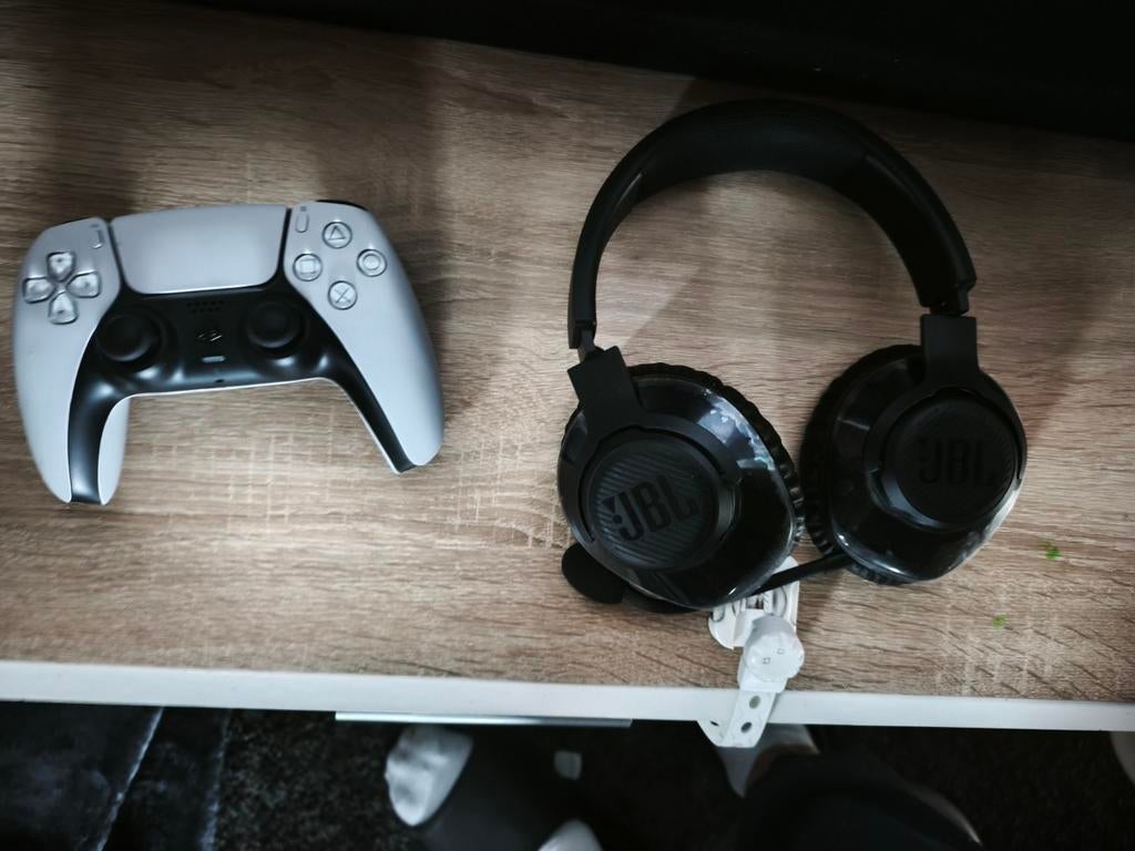 Ps5 slim digital + jbl headset, Ophalen