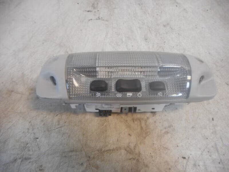 BINNENVERLICHTING VOOR Ford Focus 2 C+C (6m5a-15k609-cd), Enlèvement ou Envoi, Henry-Ford-Straße 1 50735 Köln, DE, Ford-Werke GmbH