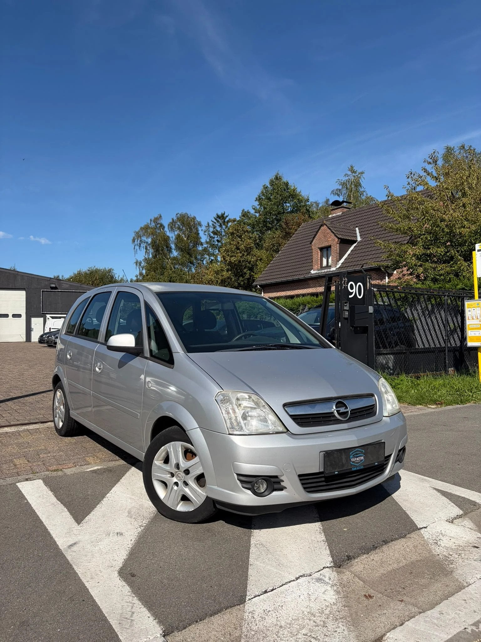 Opel Meriva ESSENCE 2009 177DKM CONTRÔLÉ, Autos, 90 ch, Entreprise, Boîte manuelle, 5 portes