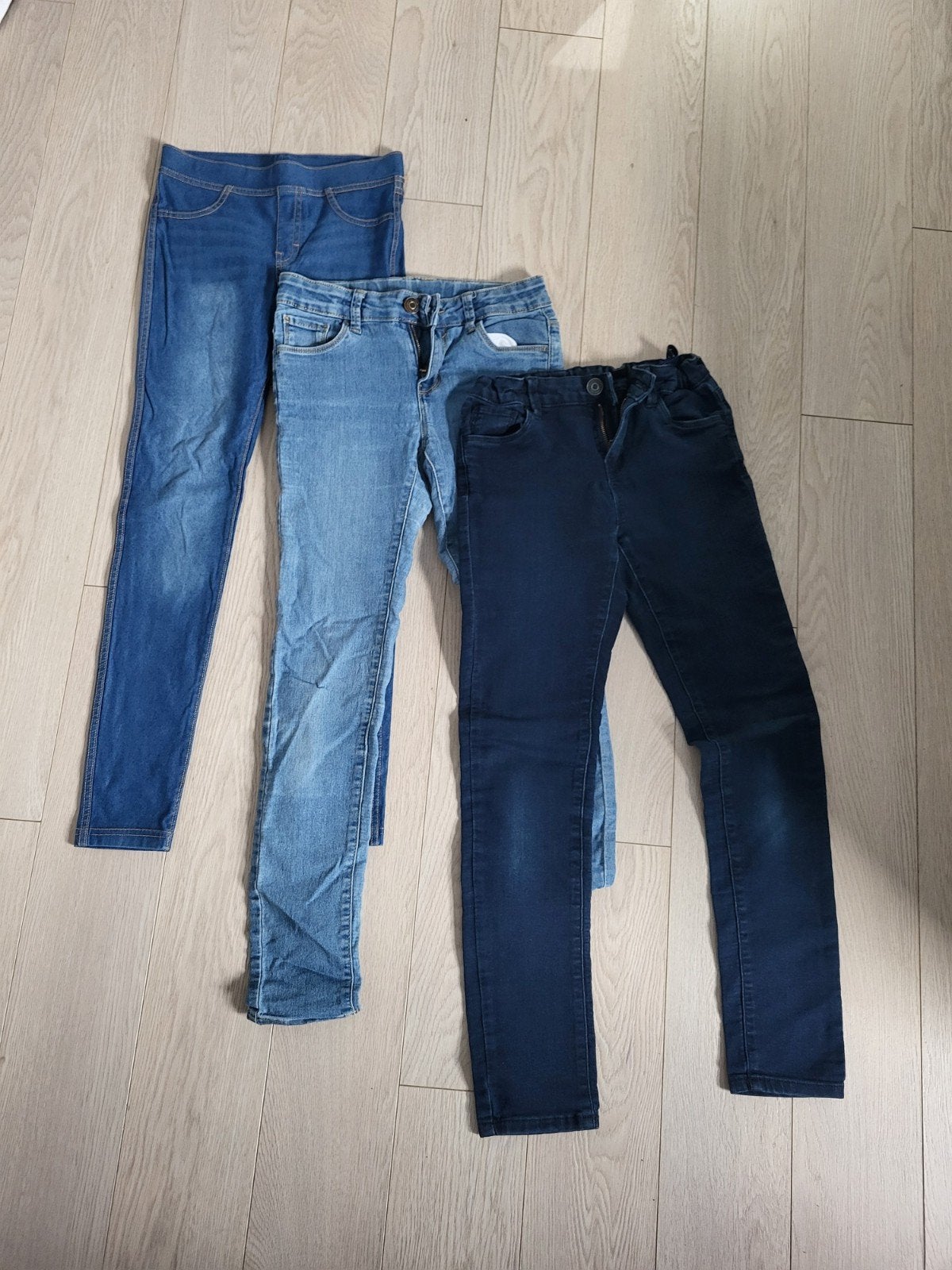 3 broeken 146 / 152, Kinderen en Baby's, Ophalen, Meisje, Broek