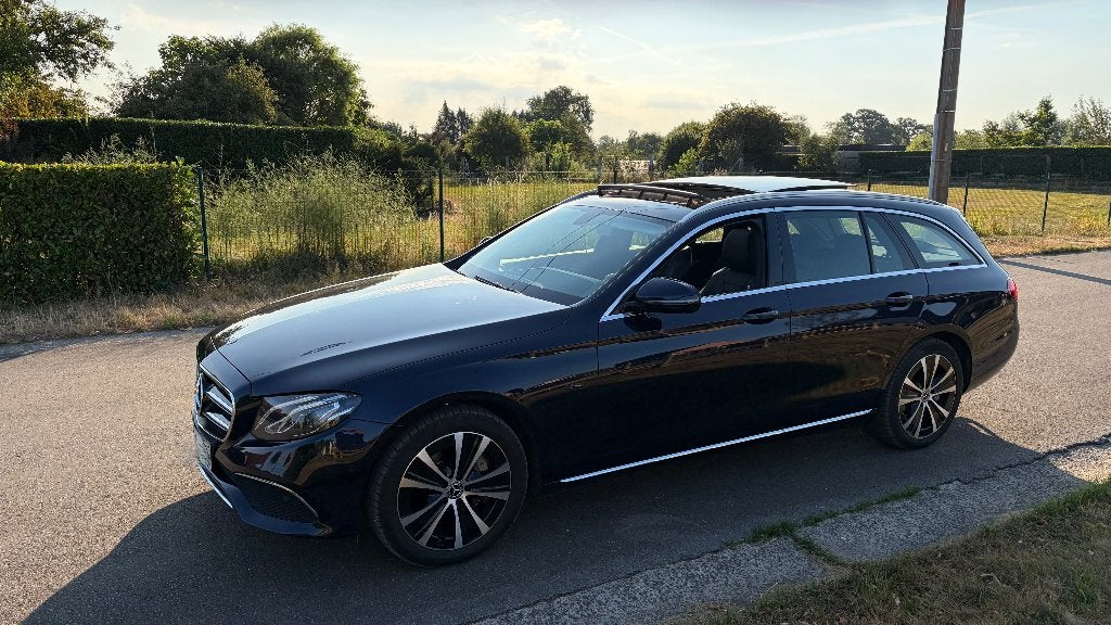 Mercedes E300de Hybride-Diesel, Auto's, Automaat, Achterwielaandrijving, 143 kW, Blauw