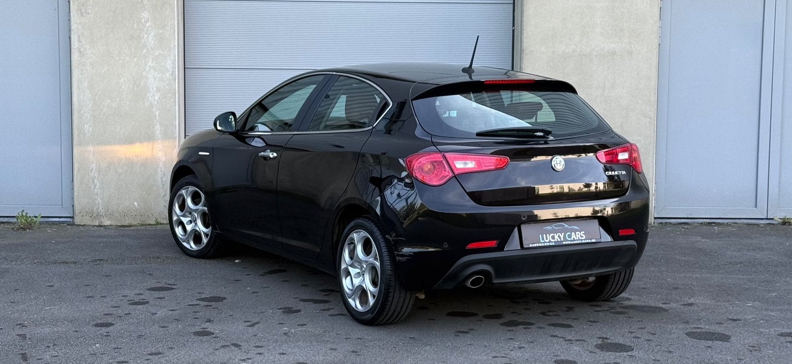 Alfa romeo giulietta 1.6D met maar 046.000km + keuring, Auto's, Euro 6, 1600 cc, Bedrijf, Airconditioning