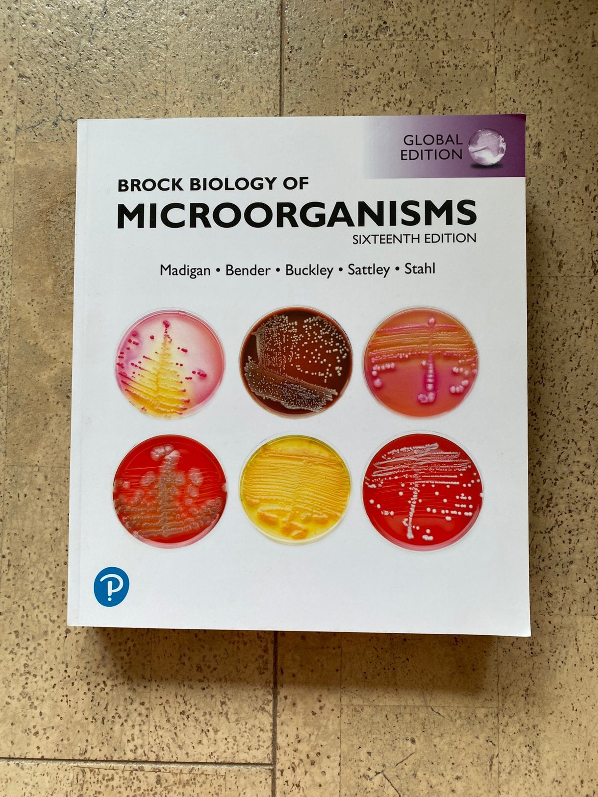 Brock Biology of Microorganisms Sixteenth Edition, Ophalen of Verzenden, Gelezen