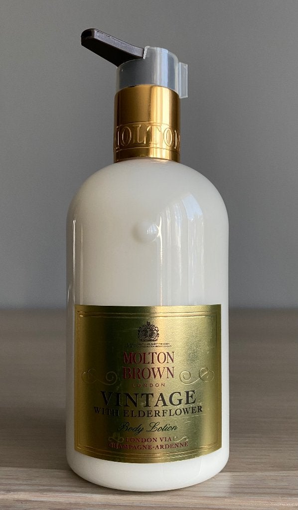 Body lotion Vintage with Elderflower Molton Brown 300ml, Bijoux, Sacs & Beauté, Envoi, Neuf, Body lotion, Crème ou Huile