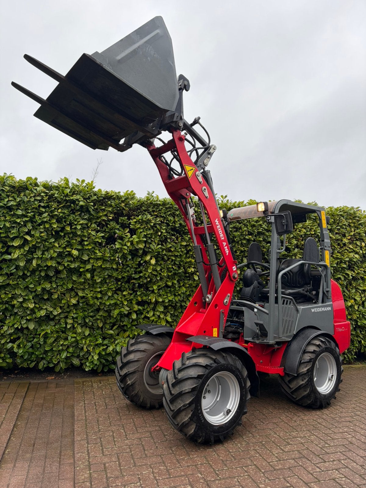 Weidemann 1160 CX35 shovel, Ophalen