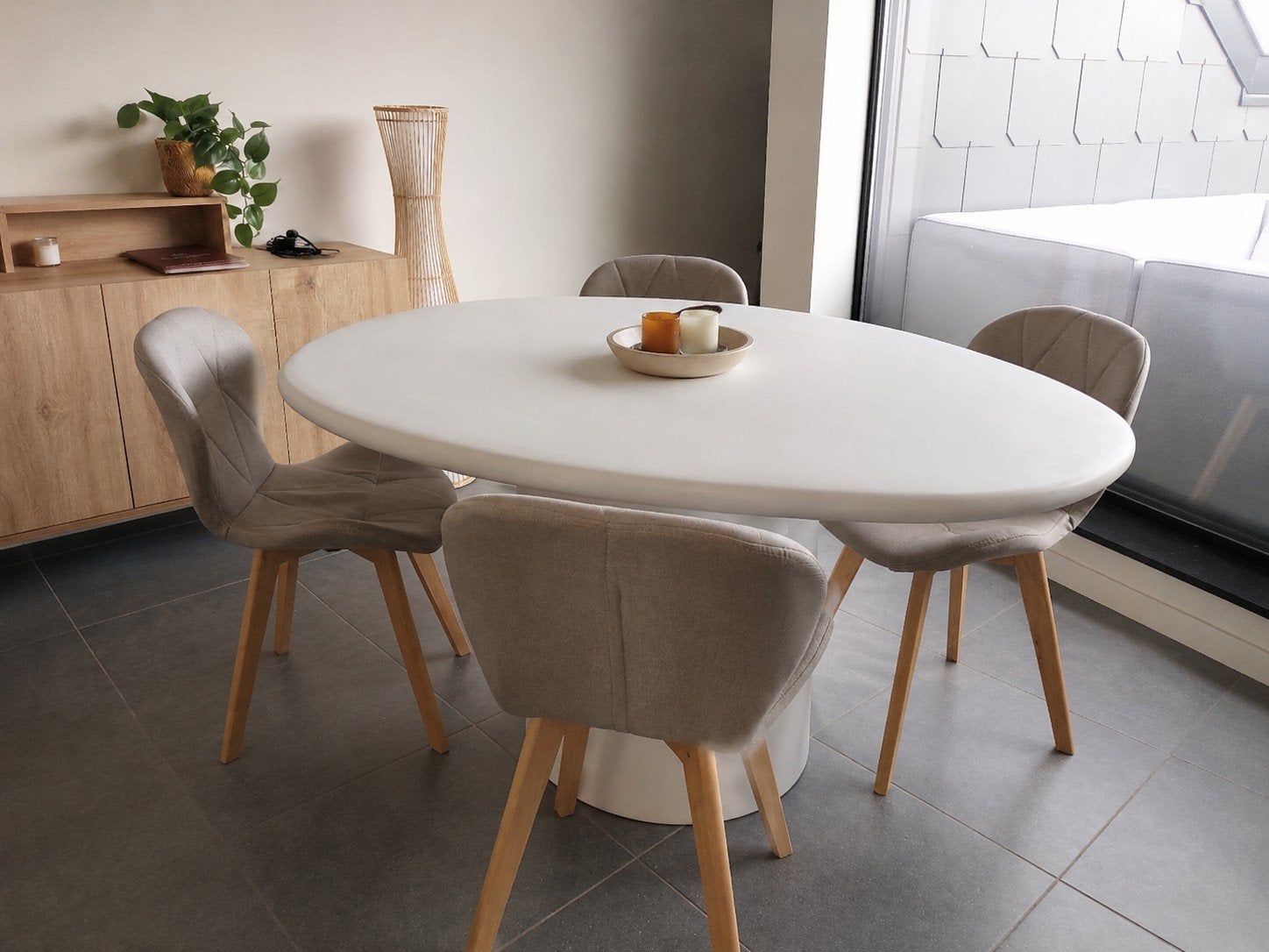 Design eettafel Micadoni, Ophalen, Zo goed als nieuw, Ovaal