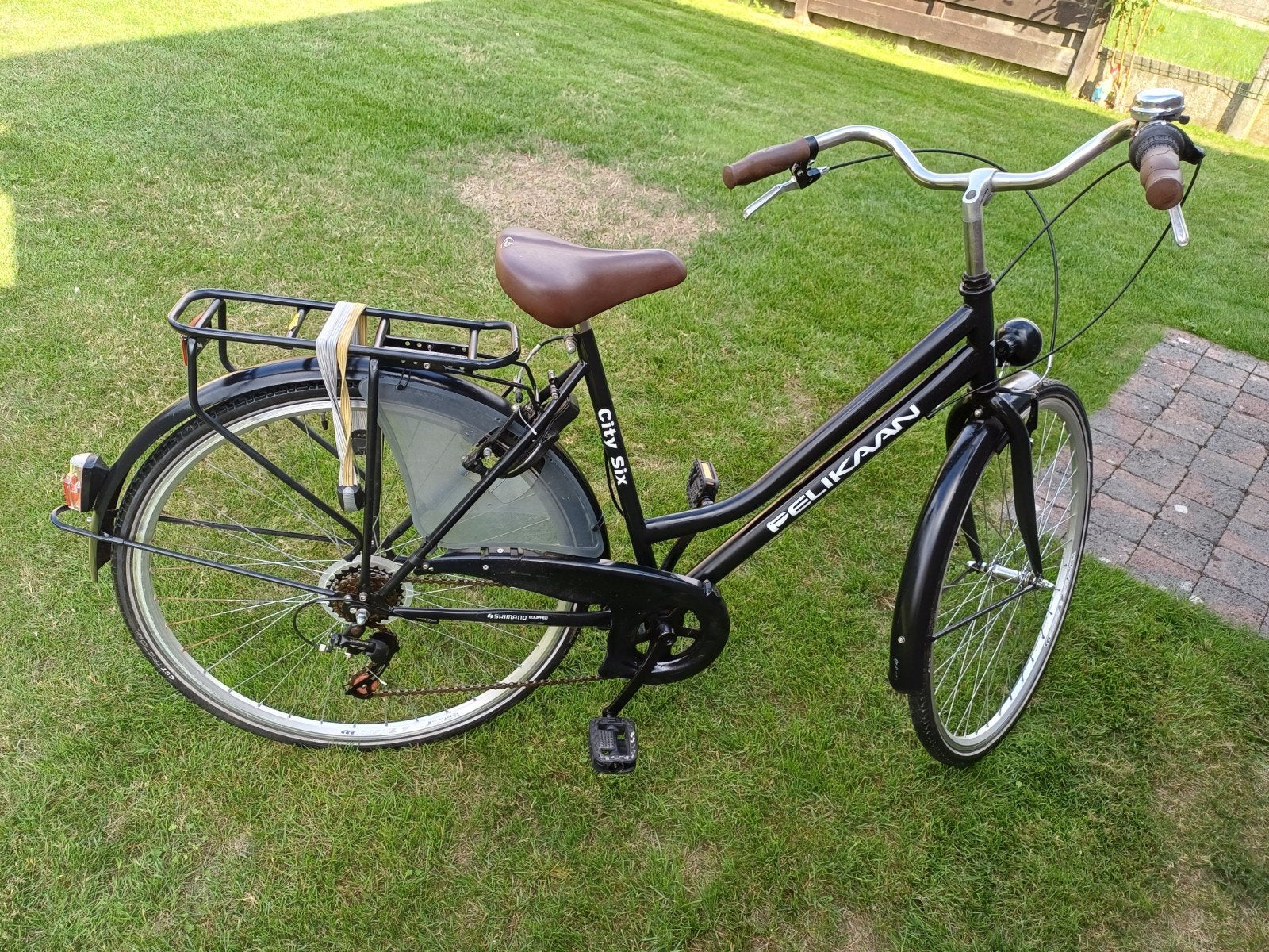 meisjesfiets pelikaan zwart, Velgrem, Versnellingen, Zo goed als nieuw, 50 tot 53 cm