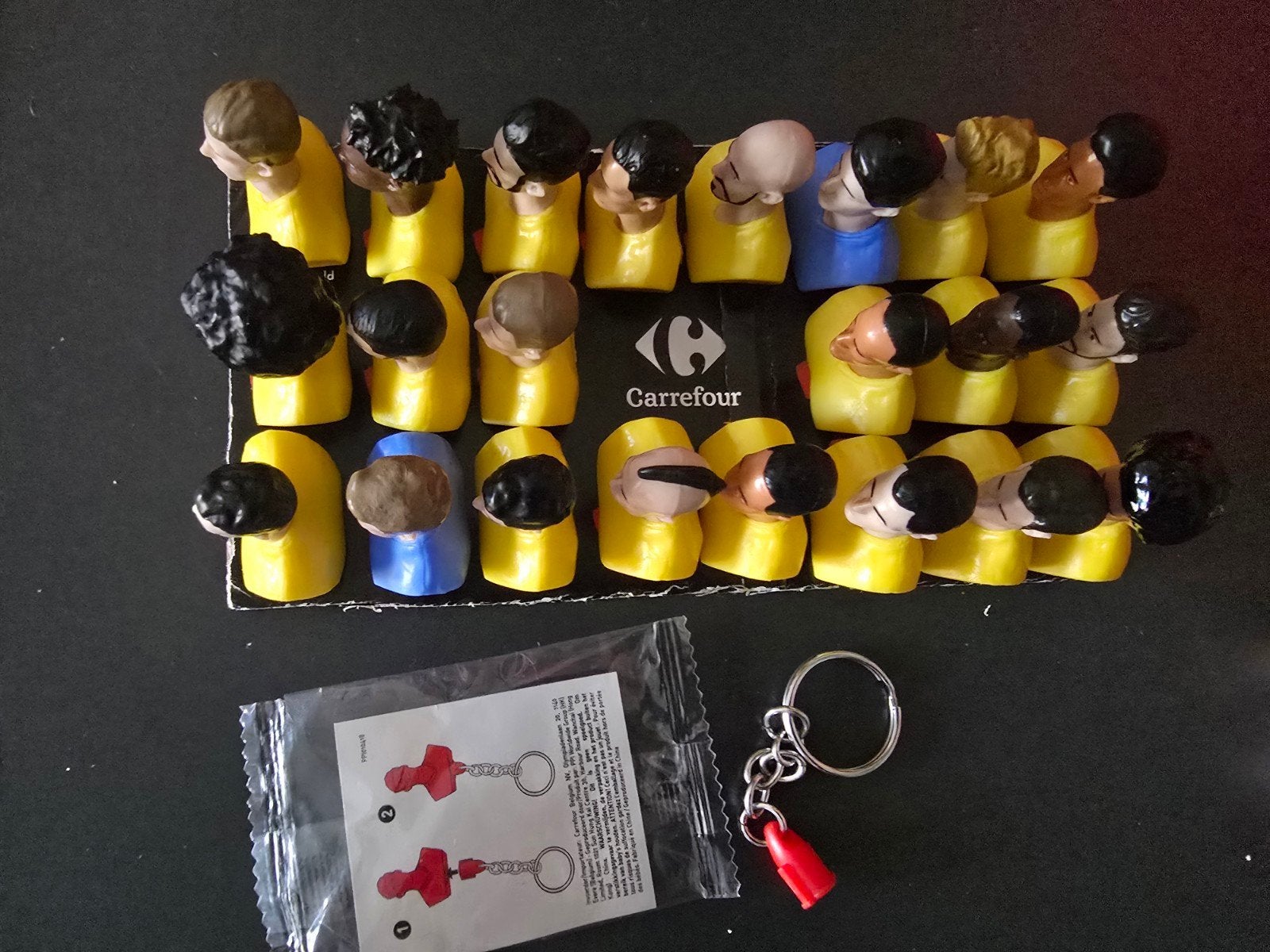 Tafelkicker poppetjes rode duivels (wk 2018)compleet 44 st., Collections, Enlèvement