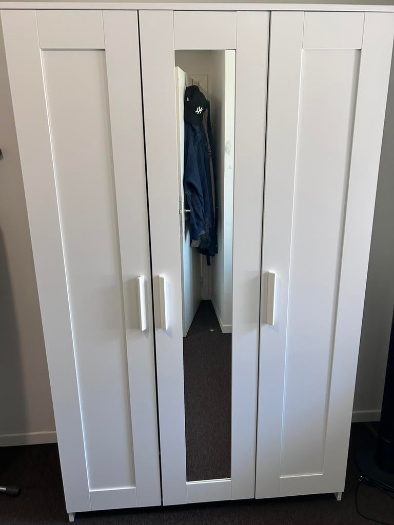 Armoire blanche à 3 portes avec miroir, 25 à 50 cm, Avec porte(s), 100 à 150 cm, Utilisé