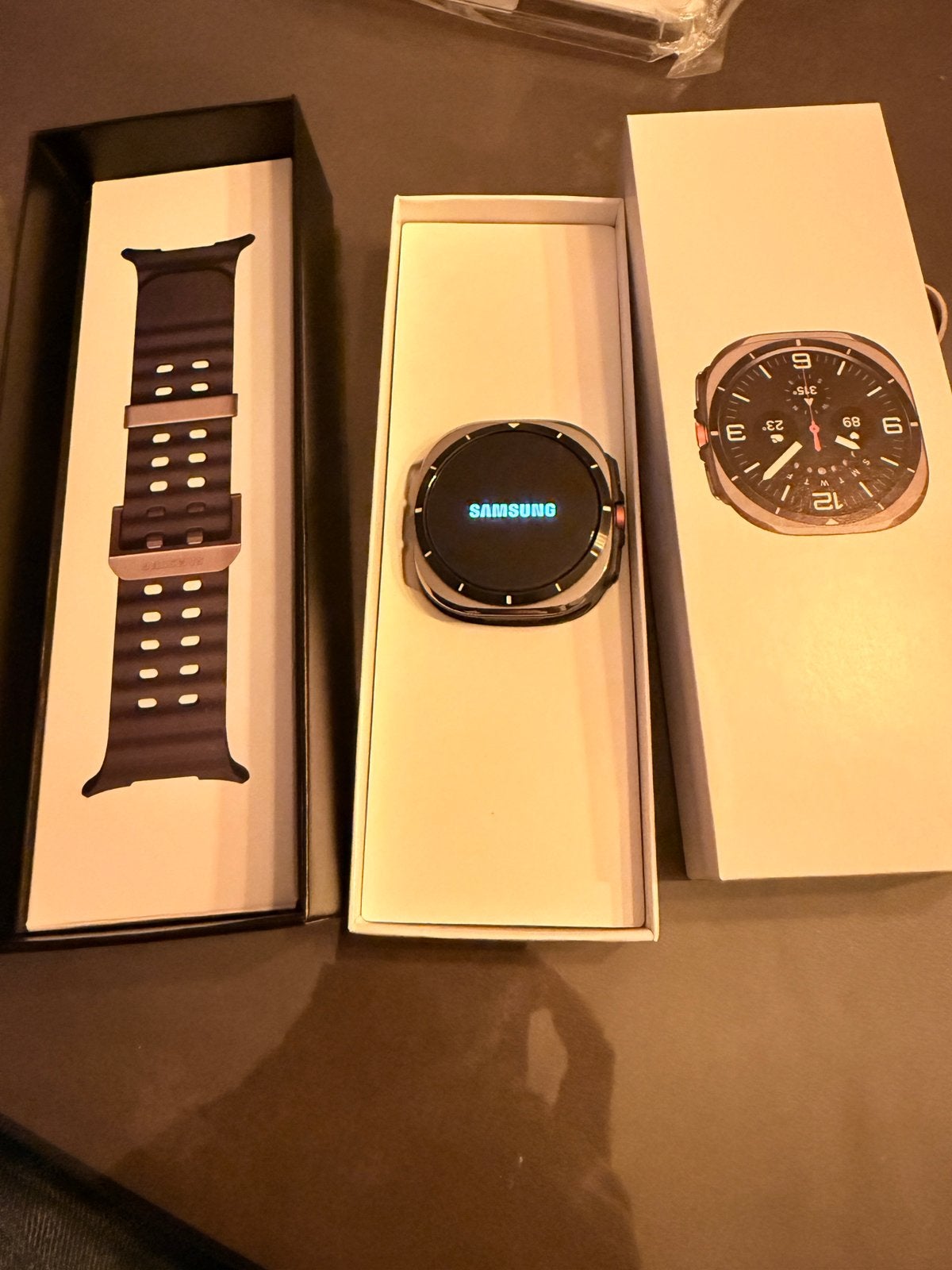 Montre samsung watch ultra, Enlèvement, État, Comme neuf