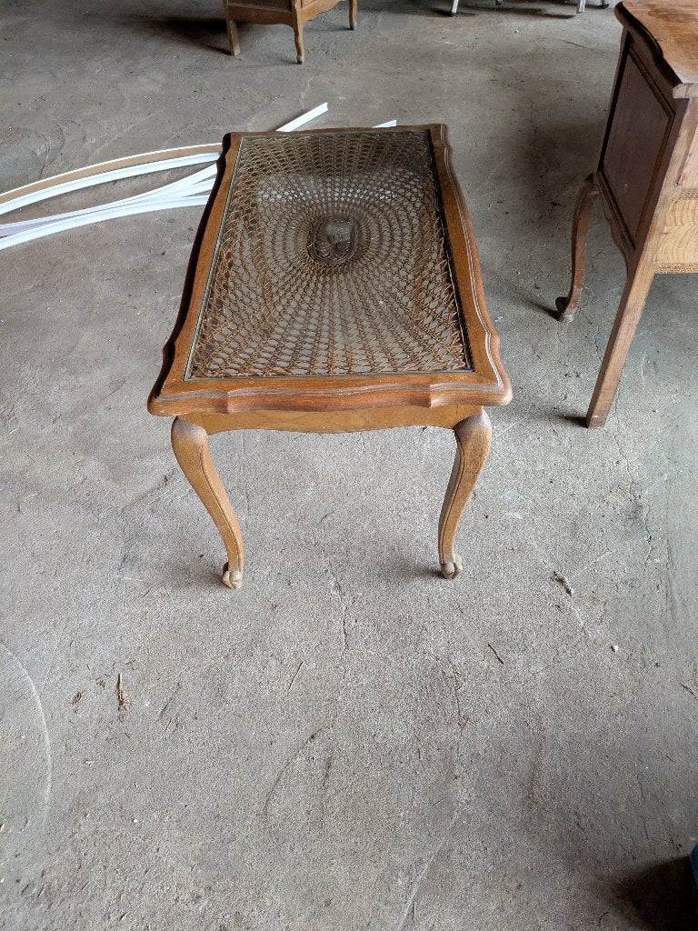 Table basse avec plateau en verre, Maison & Meubles, Enlèvement, Utilisé, 50 à 100 cm, Rectangulaire