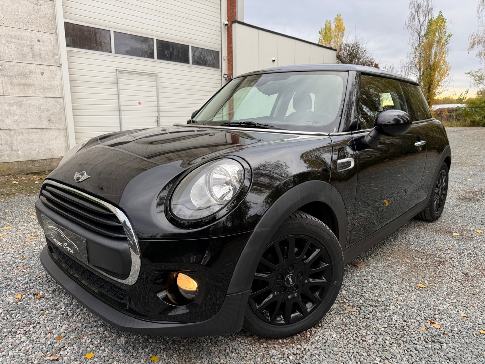 Mini One 3drs 1.2 Benzine 2015 Navigatie Sfeerverlichting, Autos, Achat, Entreprise, 1165 kg, Boîte manuelle