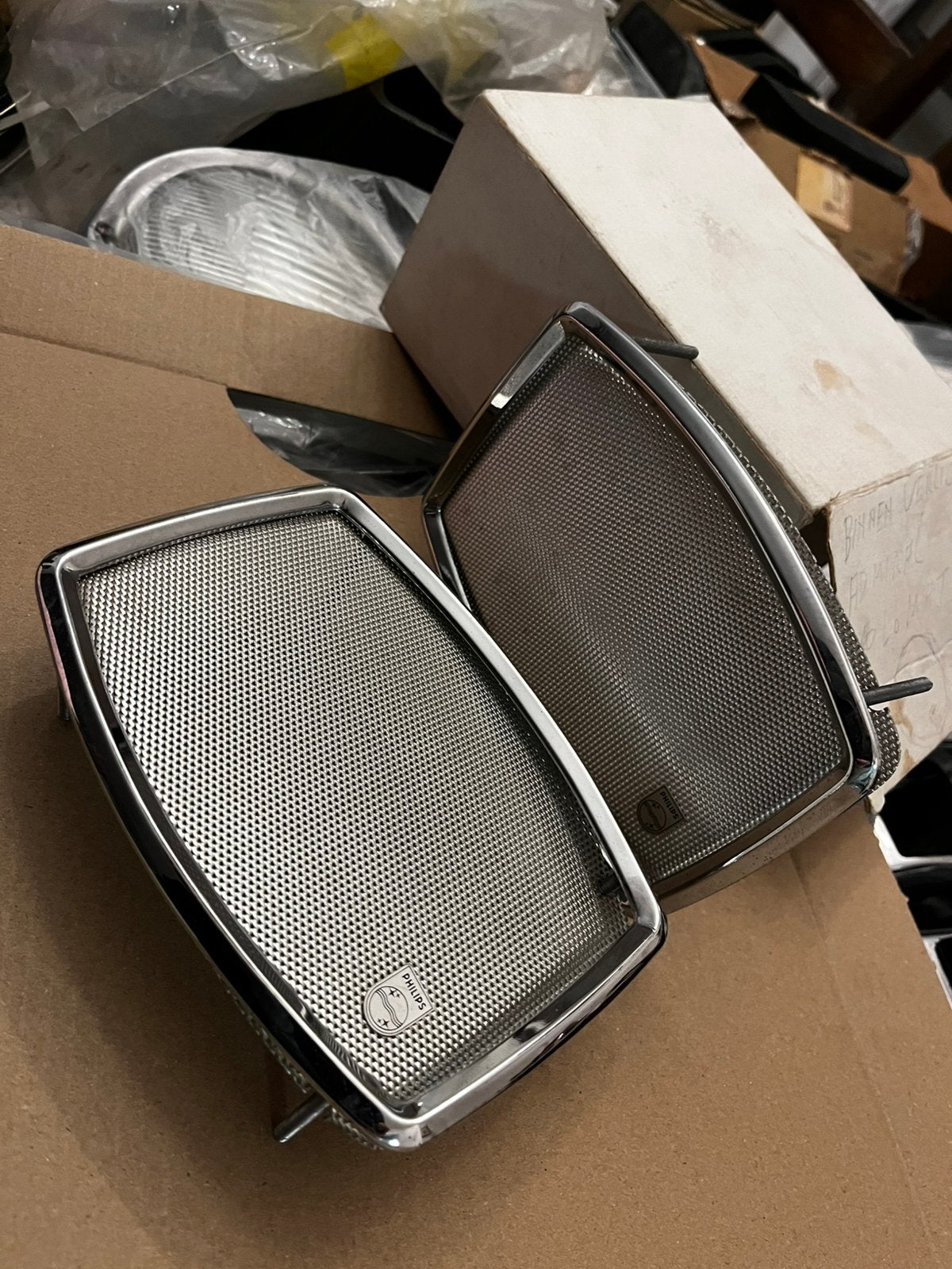 Oldtimer.  box chrome rooster opel GT, Ophalen