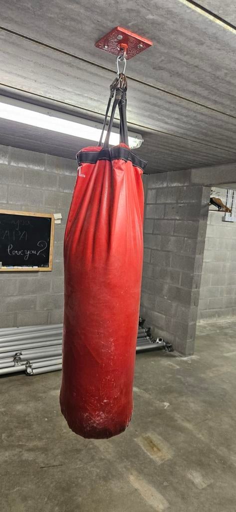Boksbal, Enlèvement, Punching-ball