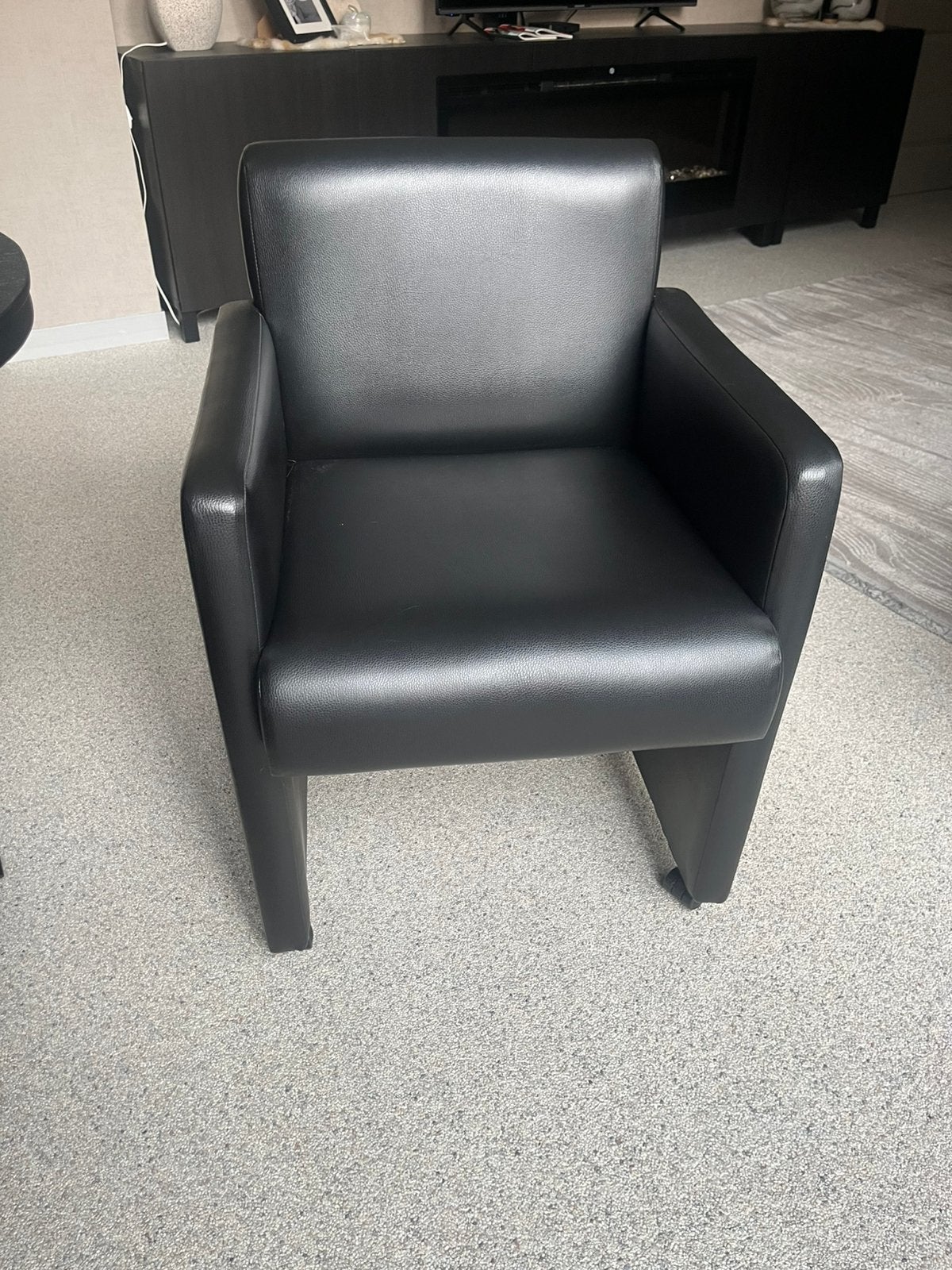 Eetkamerstoelen word niet opgestuurd enkel afhalen, Enlèvement, Comme neuf