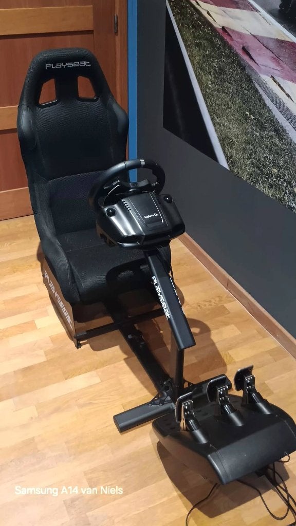 Logitech g29 + Playseat Evolution race simulator, Elektronische apparatuur, Overige elektronische apparatuur, Ophalen, Zo goed als nieuw