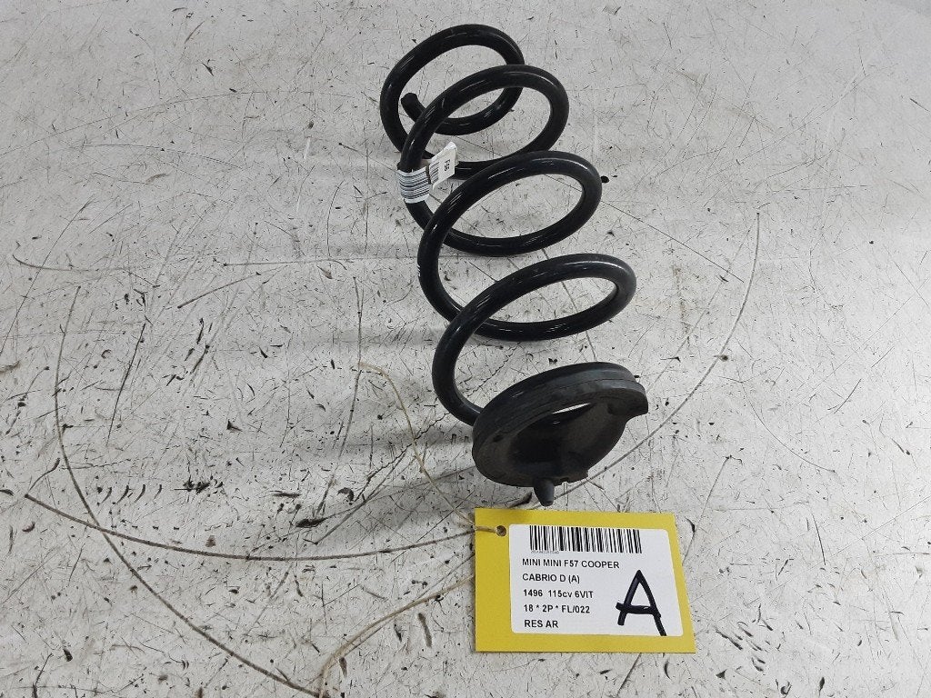 RESSORT DE SUSPENSION ARRIERE Mini Mini Convertible (F57), Autos : Pièces & Accessoires, Petuelring 130
80809  München, DE, Mini