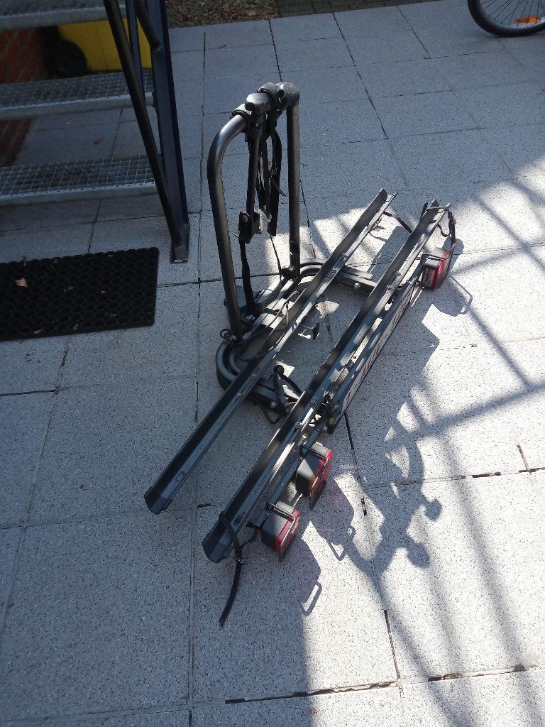 Fietsrek voor op trekhaak auto, Fietsen en Brommers, Ophalen, Gebruikt