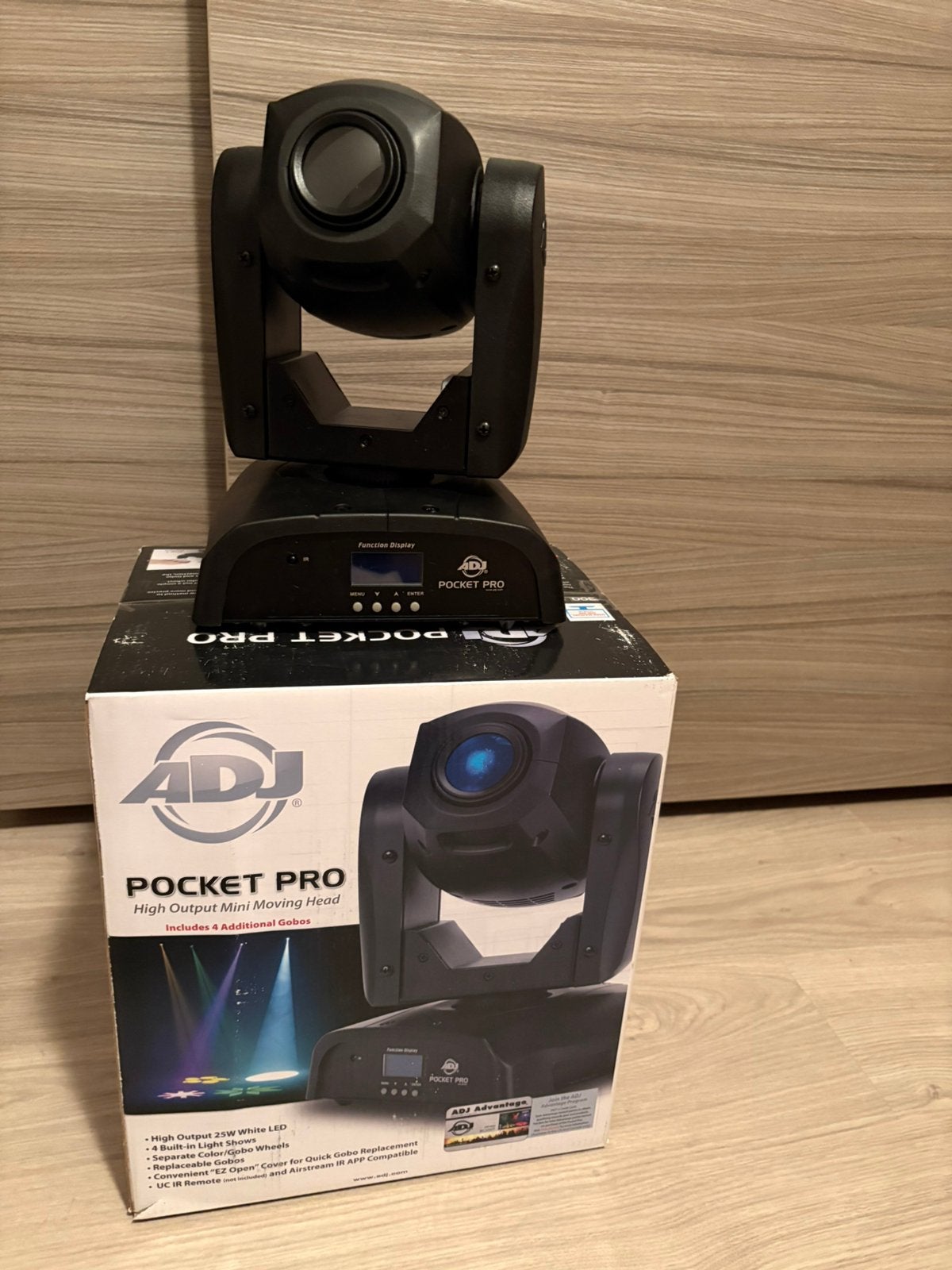 Adj pocket pro moving head 110 euro stuk, Muziek en Instrumenten, Licht en Laser, Ophalen, Zo goed als nieuw