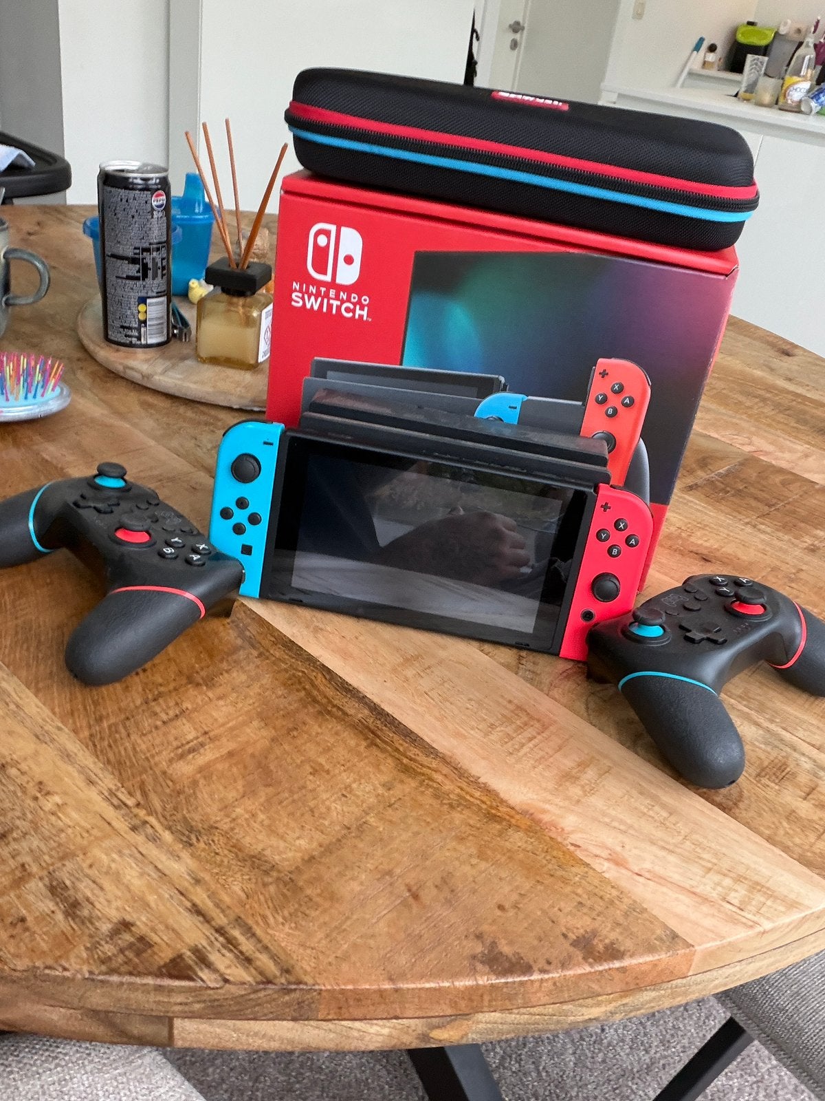Nintendo switch, Games en Spelcomputers, Ophalen of Verzenden, Zo goed als nieuw
