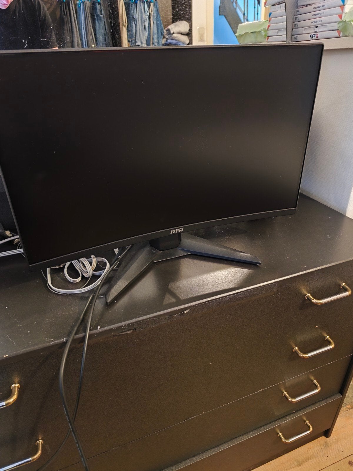 MSI monitor, Ophalen
