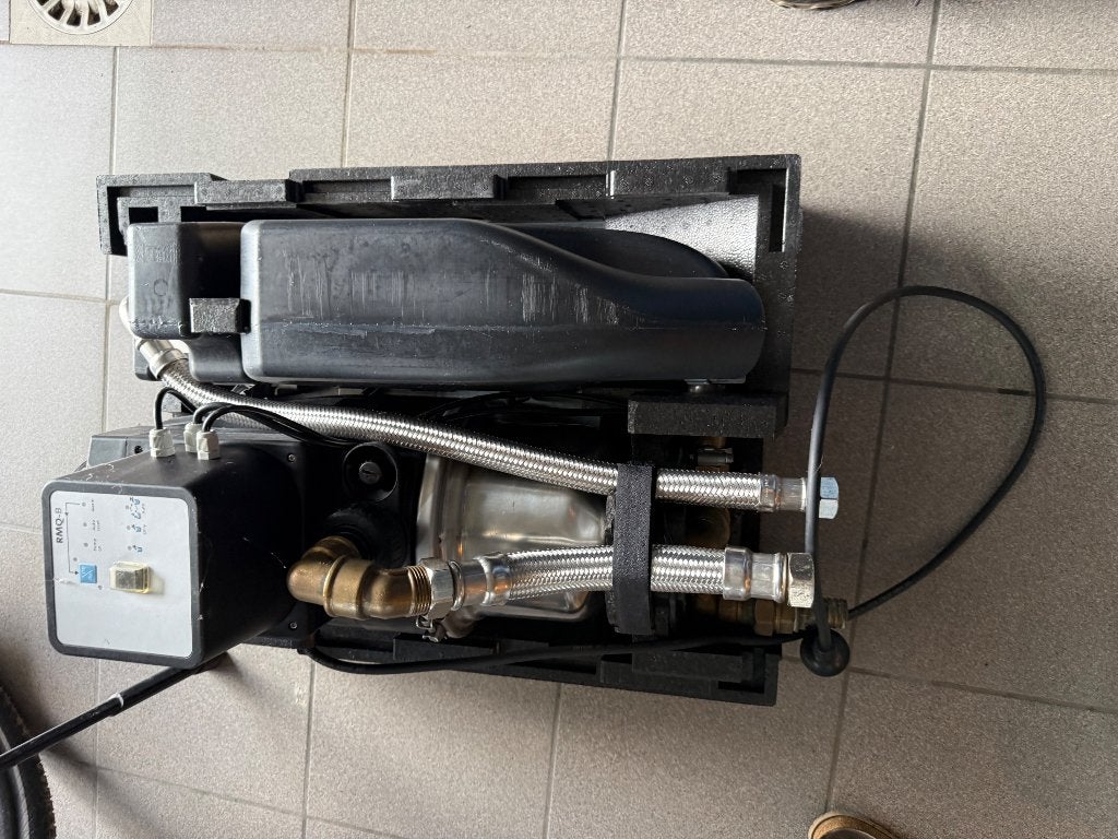 Regenwater recuperatie Grundfos RMQ-B, Ophalen, Zo goed als nieuw, Overige typen