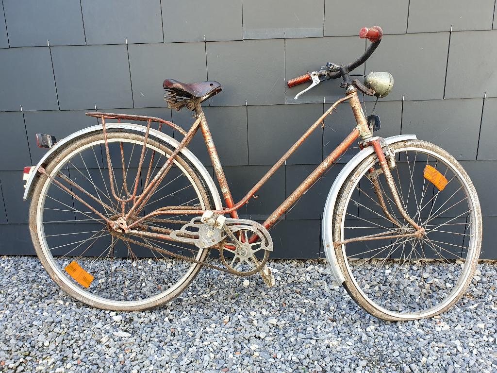 Ancien vélo de femme The Best Cycle (vintage), Enlèvement