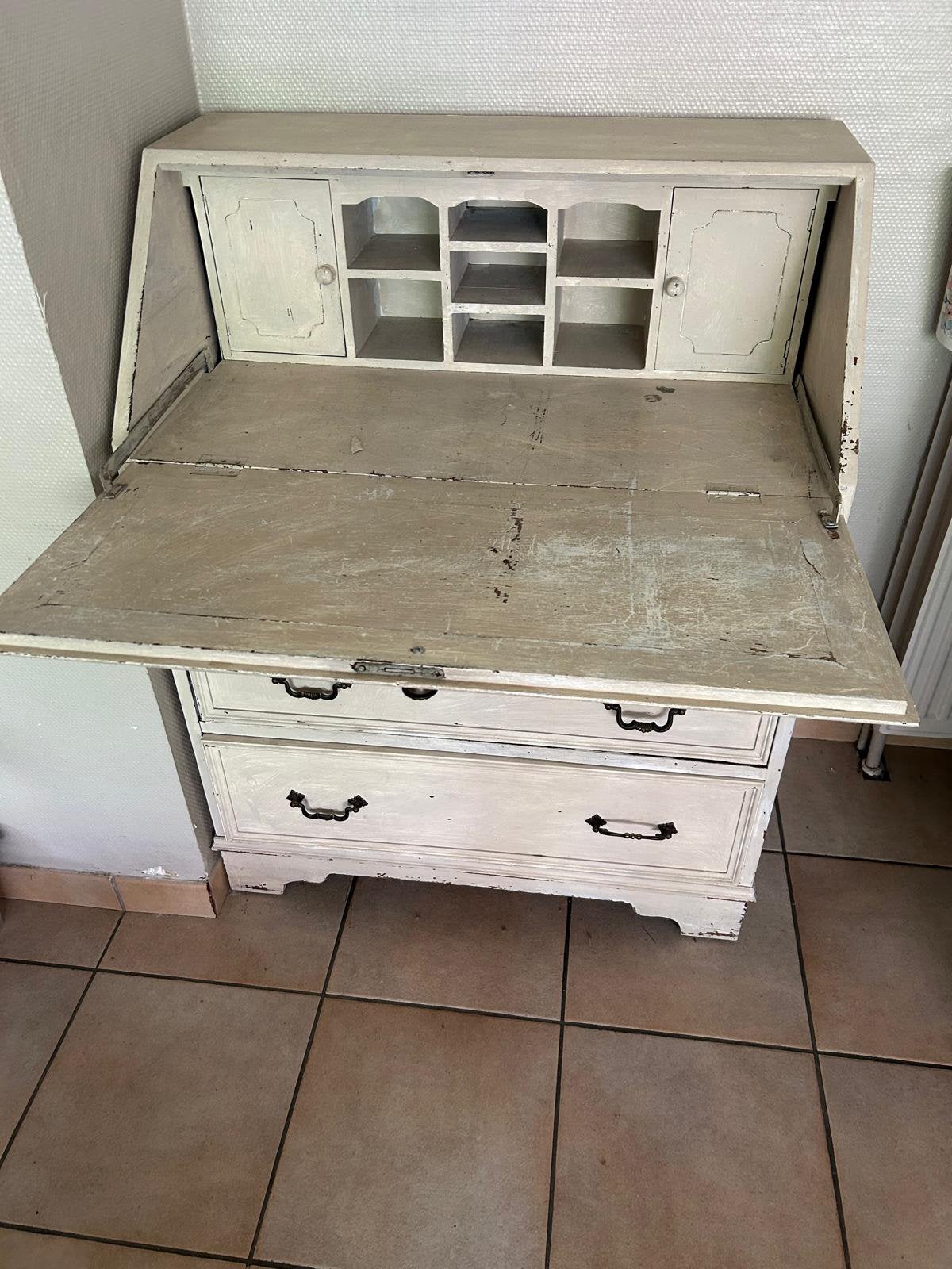 Te koop: charmante vintage secretaire /klapbureau, Huis en Inrichting, Ophalen, Zo goed als nieuw