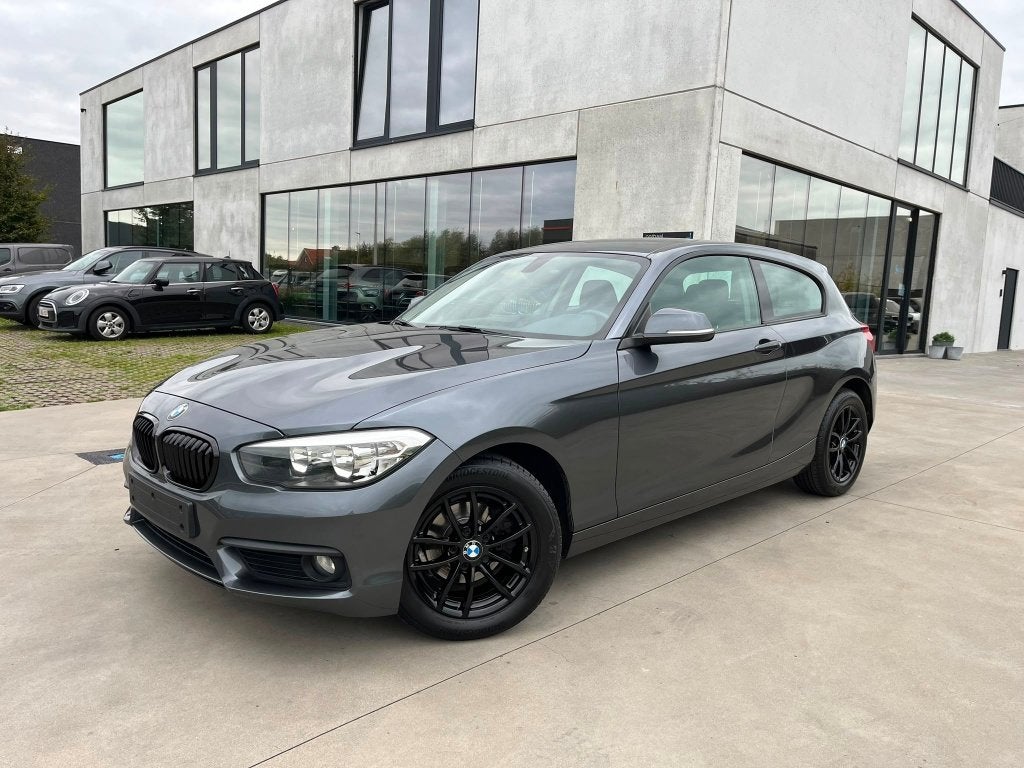 BMW 116i 2018/80.000km/benzine/Navi/PDC/Garantie, Auto's, Voorwielaandrijving, https://public.car-pass.be/vhr/90019f7e-c2be-4a99-986f-80a56e4a59ea