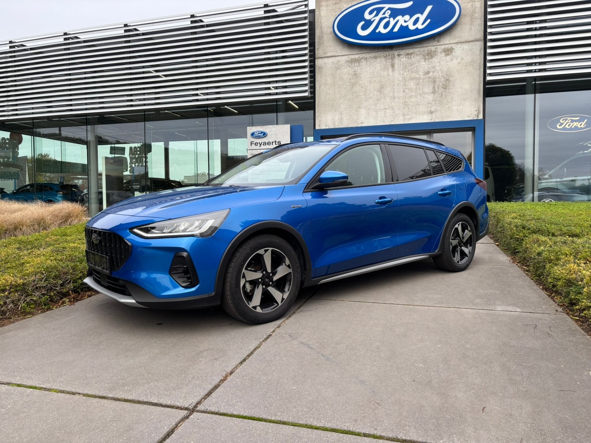 Ford Focus Active Clipper 1.0i EcoBoost 125 PK (bj 2023), Focus, Stof, Gebruikt, Overige kleuren