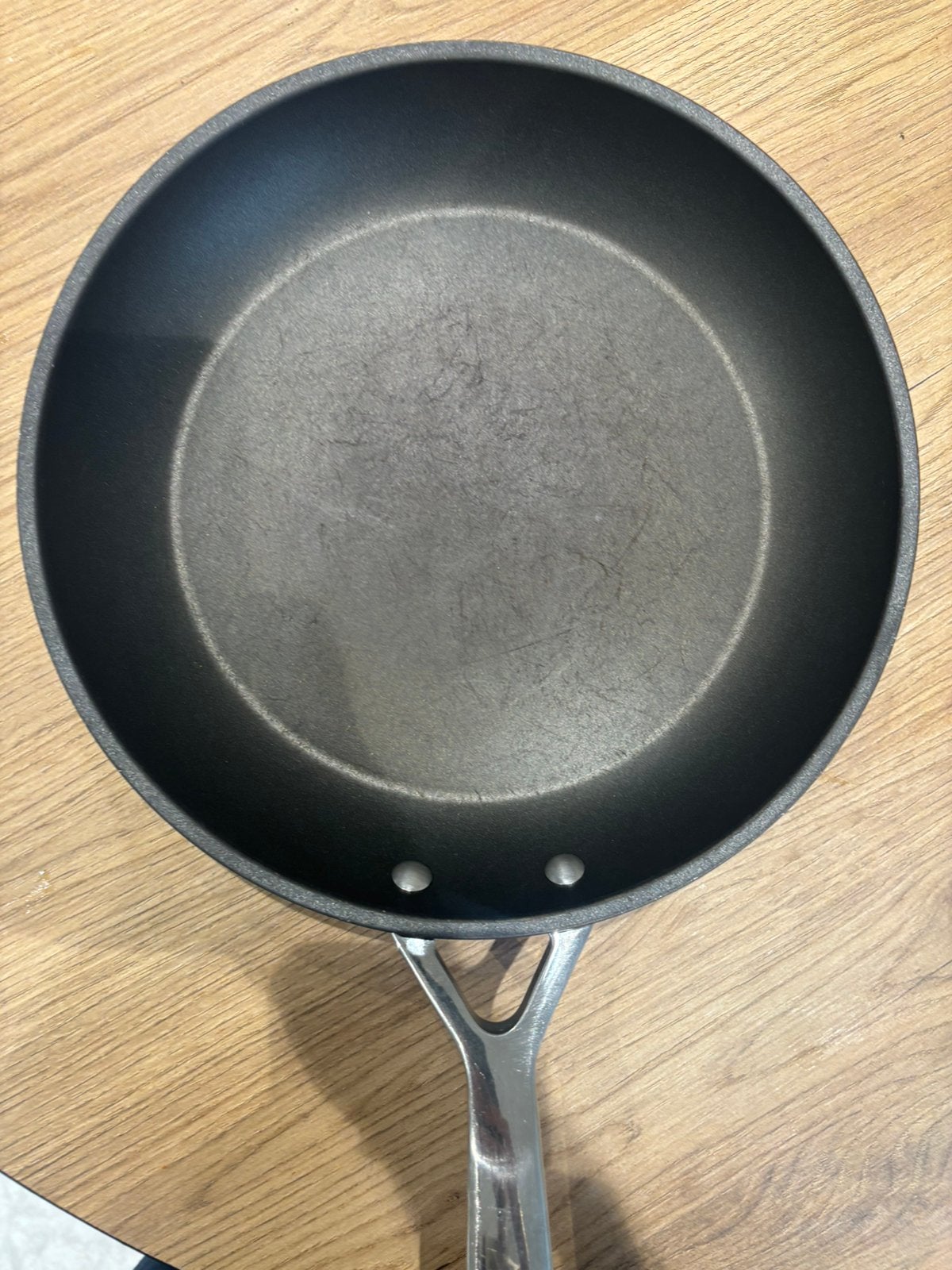 Lot 2 poêles Le Creuset (24cm + 28cm) — antiadhérentes, Aluminium, Le Creuset, Enlèvement, Utilisé