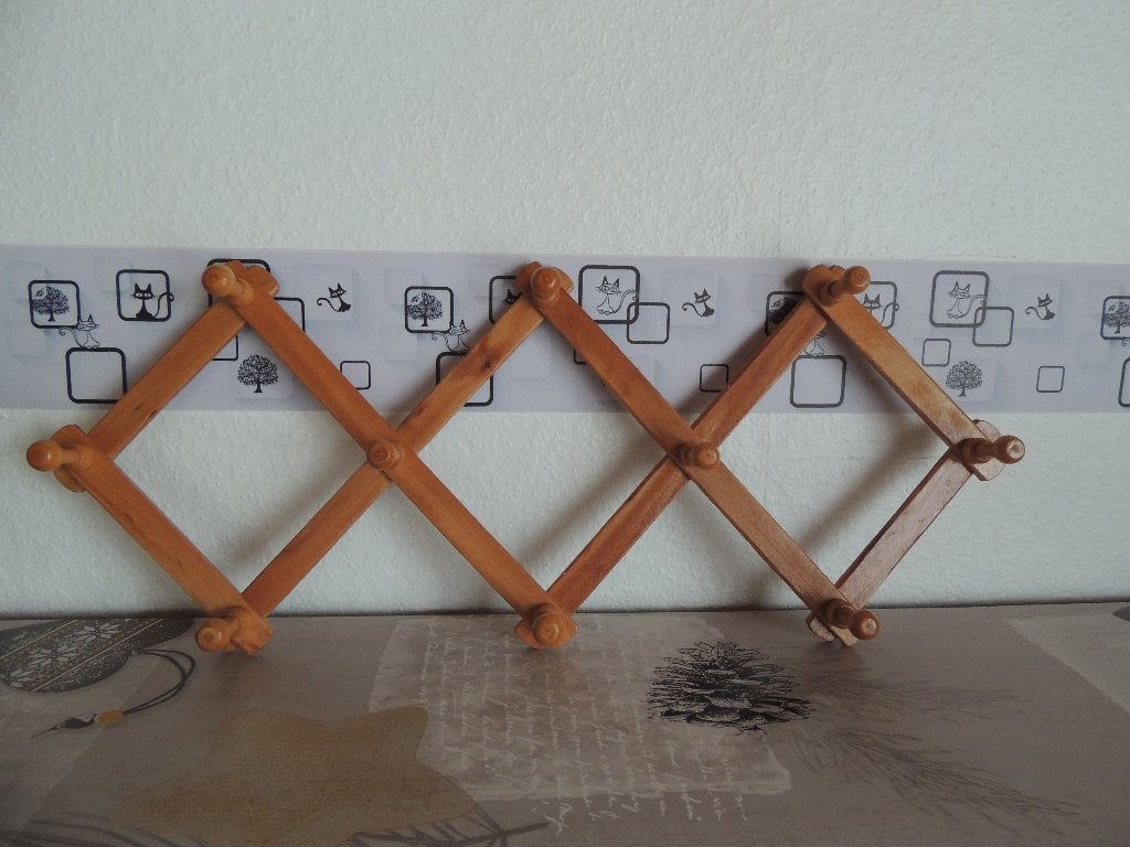 Portemanteau accordéon en bois, Enlèvement, Bois
