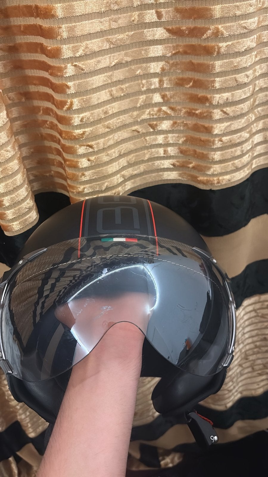 Beon helm, Fietsen en Brommers, Brommerhelmen, Ophalen, Zo goed als nieuw