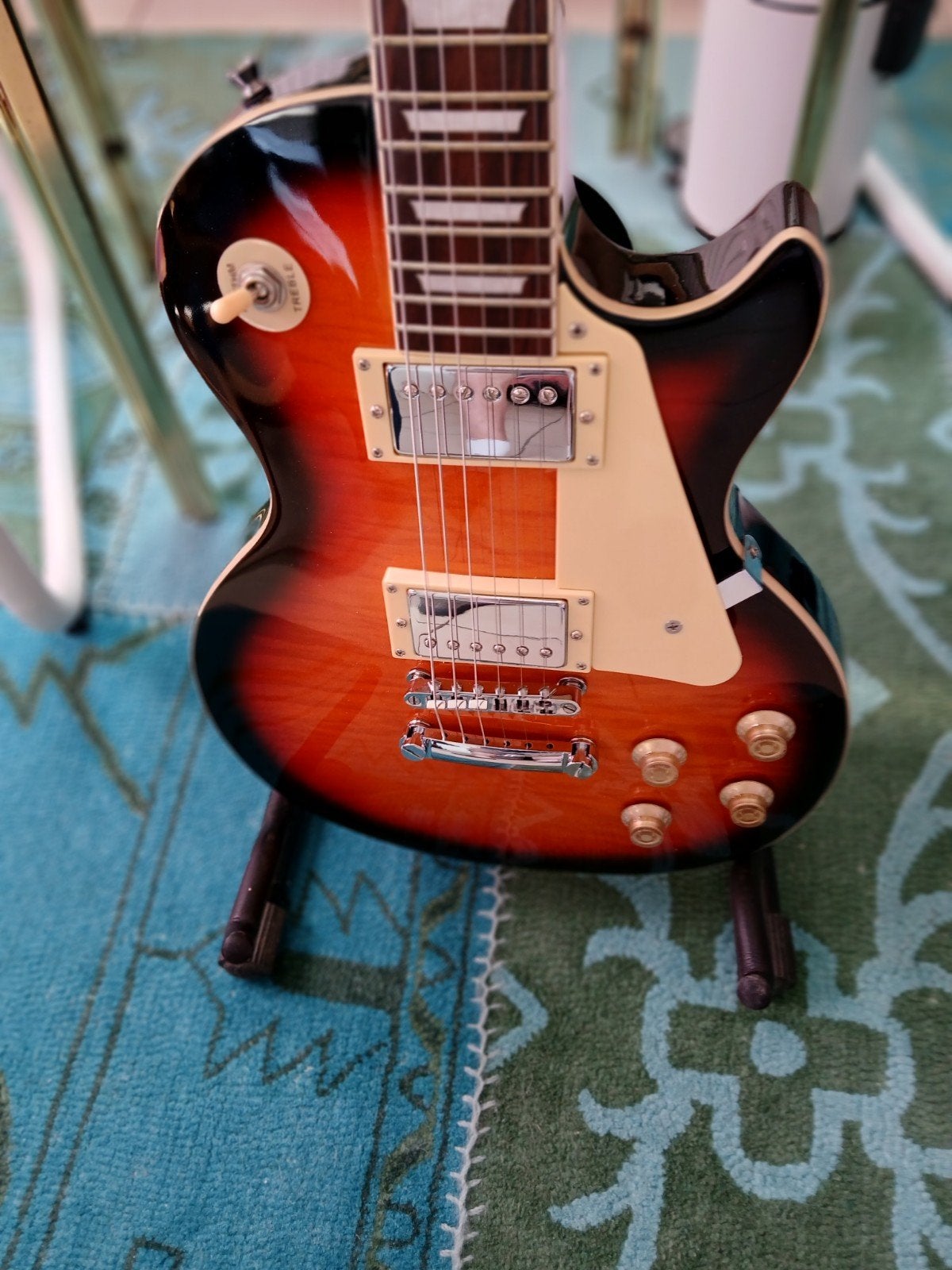guitare, Ophalen