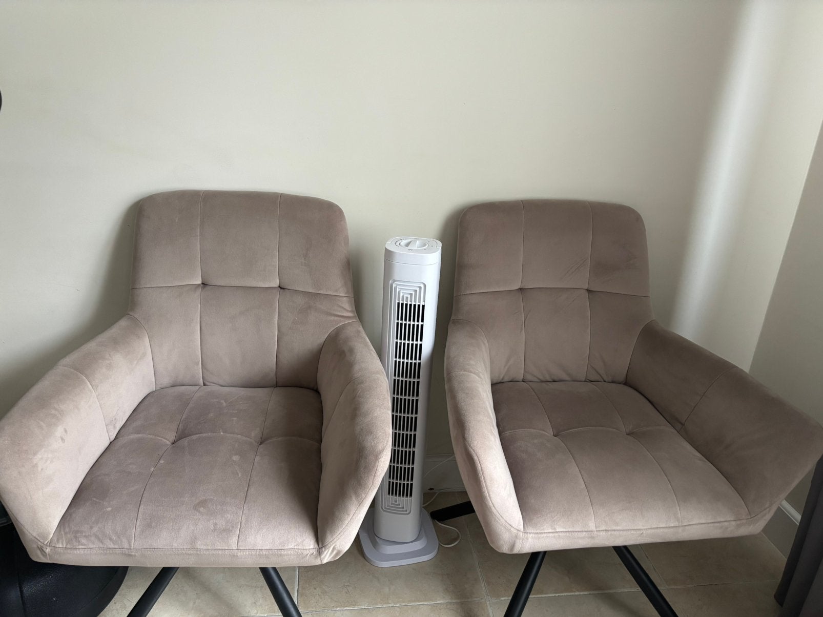 Stoelen en tafel, Maison & Meubles, Chaises, Enlèvement, Comme neuf, Gris, Cinq, Six Chaises ou plus